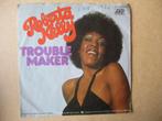 s2906 roberta kelly - trouble maker, Cd's en Dvd's, Vinyl Singles, Ophalen, Gebruikt, Overige genres, 7 inch