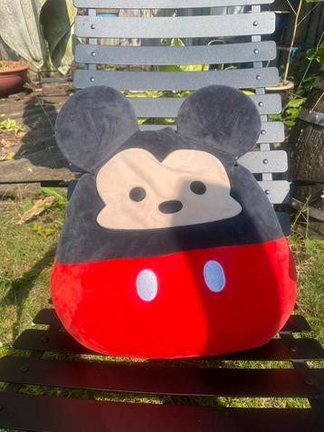Mickey Mouse Squishmallow beschikbaar voor biedingen