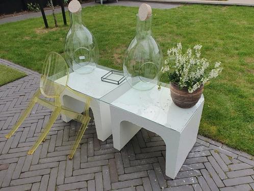 Tafels steen 2 st. + vazen hg 52-91cm + 2 transparant, Tuin en Terras, Tuinsets en Loungesets, Zo goed als nieuw, Tuinset, Overige materialen