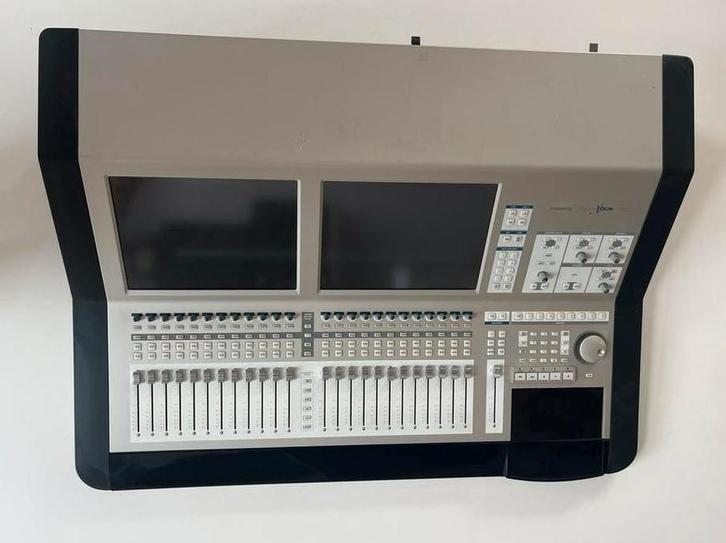 Mackie Digital X bus (96 channel mixer), Muziek en Instrumenten, Mengpanelen, Gebruikt, 20 kanalen of meer, Microfooningang, Ophalen