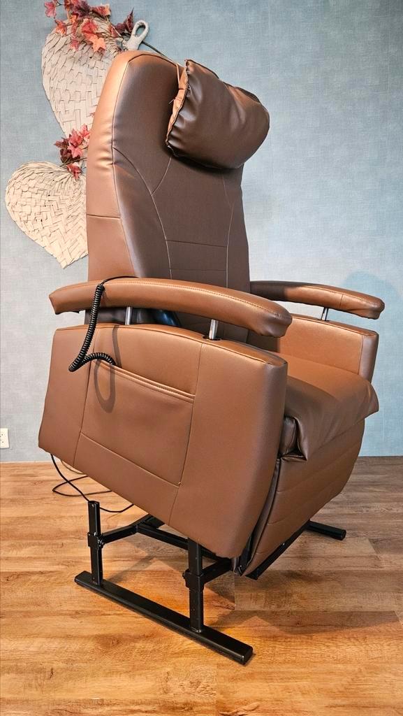 Fitform sta op stoel met zitbreedte van 57 CM !!!!!, Huis en Inrichting, Fauteuils, Zo goed als nieuw, 50 tot 75 cm, 75 tot 100 cm
