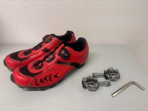 Klik pedalen merk XLC en fietsschoenen merk Lake maat 42, Fietsen en Brommers, Fietsonderdelen, Gebruikt, Racefiets, Crankstel of Pedalen