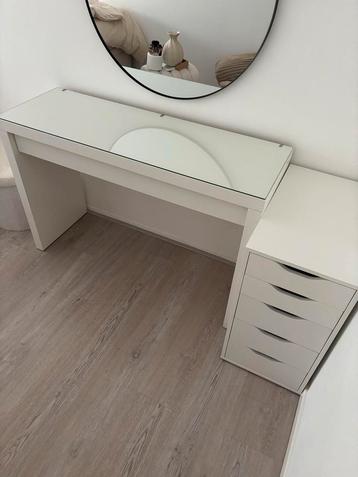 Kaptafel - Zo Goed Als Nieuw! beschikbaar voor biedingen