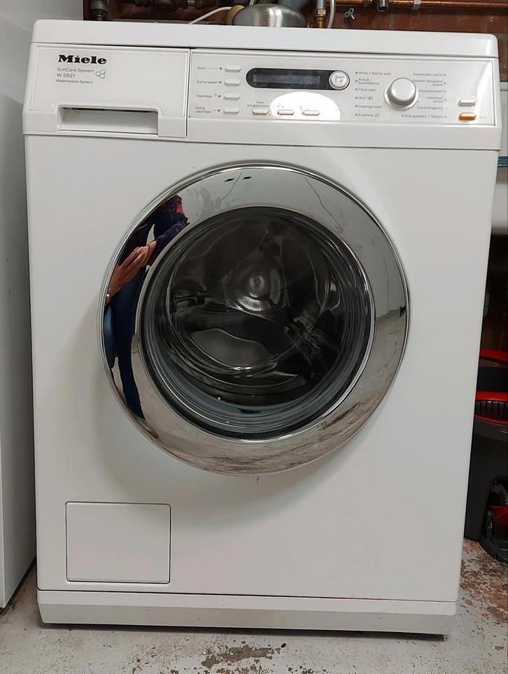 Miele wasmachine, Witgoed en Apparatuur, Wasmachines, Gebruikt, Voorlader, 6 tot 8 kg, 85 tot 90 cm, 1200 tot 1600 toeren, Handwasprogramma
