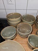 Mooi servies in groene kleur, Ophalen, Zo goed als nieuw, Bord(en), Overige stijlen