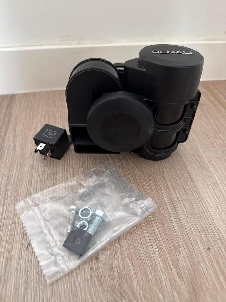 Denali SoundBomb Compact Dual-Tone Air Horn - Nieuw, Motoren, Accessoires | Overige, Nieuw, Ophalen of Verzenden