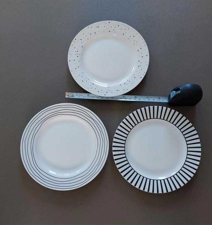 Set van 3 leuke gebakschoteltjes, Huis en Inrichting, Keuken | Servies, Zo goed als nieuw, Bord(en), Overige stijlen, Keramiek