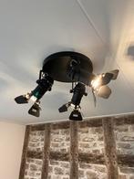 Zwarte plafondlamp in studiostijl, Huis en Inrichting, Lampen | Spots, Ophalen of Verzenden, Zo goed als nieuw, Metaal of Aluminium