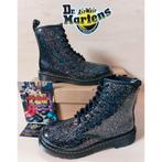Dr. Martens 1460 Y, Black Cosmic Glitter Maat: 37 UK4, Kleding | Dames, Schoenen, Dr. Martens, Lage of Enkellaarzen, Nieuw, Ophalen of Verzenden