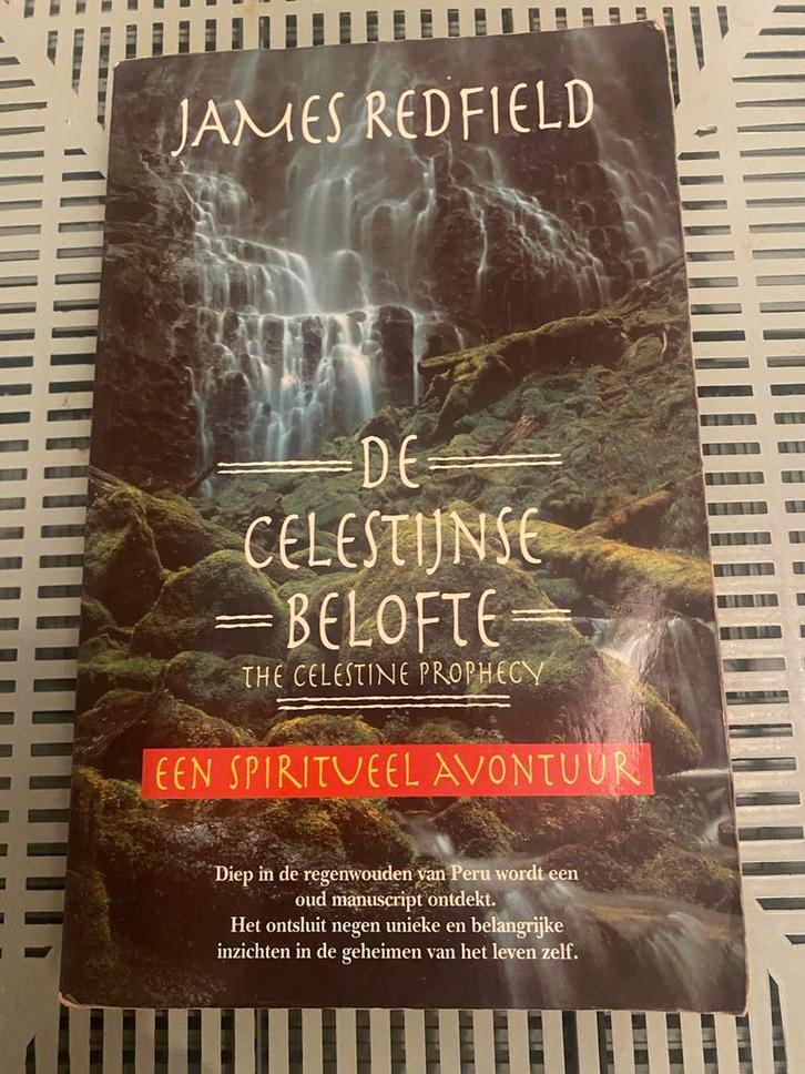 De Celestijnse Belofte - James Redfield, Boeken, Esoterie en Spiritualiteit, Zo goed als nieuw, Verhaal of Roman, Spiritualiteit algemeen