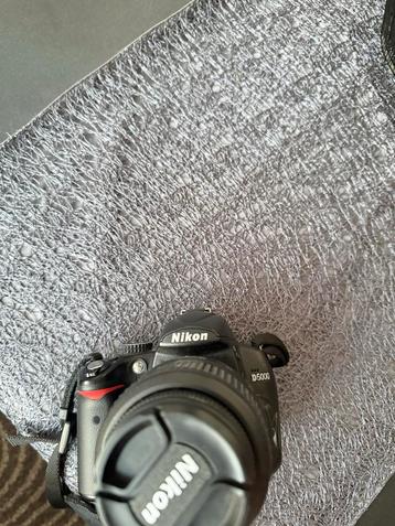 Nikon D5000 + 2 Lenzen, Tas & Accu's - Topstaat! beschikbaar voor biedingen