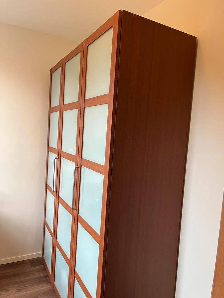 3-deurs kledingkast / linnenkast, Huis en Inrichting, Kasten | Kledingkasten, Gebruikt, 200 cm of meer, 150 tot 200 cm, 50 tot 75 cm