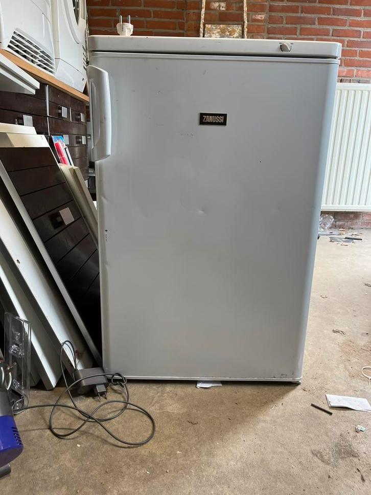 Zanussi vriezer te koop, Witgoed en Apparatuur, Vriezers en Diepvrieskisten, Gebruikt, Vrieskast, 85 tot 120 cm, 60 tot 90 cm