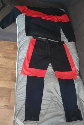 Karl Kani (training) pak maat XL/XXL beschikbaar voor biedingen