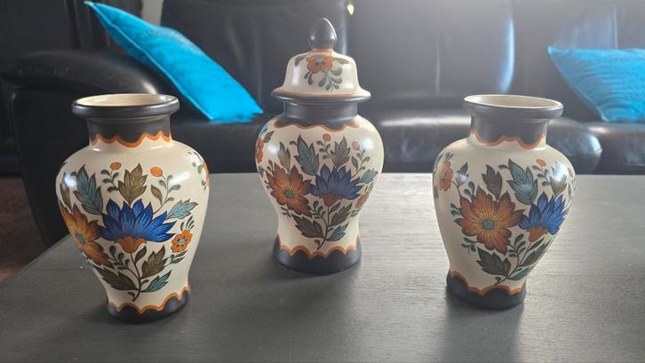 Vintage Bloemen Vazen Set. Gouda Plateel, Huis en Inrichting, Woonaccessoires | Vazen, Gebruikt, Overige kleuren, Minder dan 50 cm