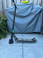 Stuntstep met houder 82 cm, Ophalen of Verzenden, Zo goed als nieuw, Gewone step