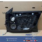 W118 C118 X118 CLA DEUR PORTIER ZWART COMPLEET RECHTS VOOR M, Rechts, Gebruikt, Deur, Mercedes-Benz
