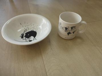 schaaltje / diep bordje en beker Jip en Janneke. beschikbaar voor biedingen