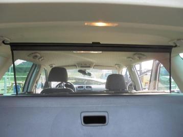 Bagagenet van een Volkswagen Golf beschikbaar voor biedingen