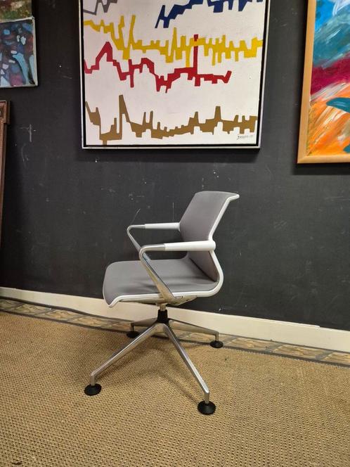 Vitra Unix Chair, Huis en Inrichting, Bureaustoelen, Zo goed als nieuw, Grijs, Ophalen