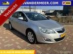 Opel Astra 1.4 Edition, Origineel Nederlands, Te koop, Zilver of Grijs, 5 stoelen