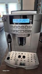 Delonghi magnifica plus werkt super service gehad, Witgoed en Apparatuur, Koffiezetapparaten, Koffiemachine, Zo goed als nieuw