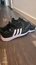 Sneaker FR30, Sport en Fitness, Loopsport en Atletiek, Ophalen of Verzenden, Zo goed als nieuw, Overige typen, Adidas