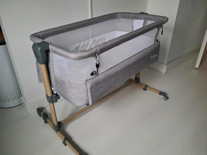 Kinderkraft Wieg (Co-Sleeper) Neste Air Grey Wood (E120241), Kinderen en Baby's, Kinderkamer | Bedden, Zo goed als nieuw, Minder dan 140 cm