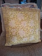 Duchbone Kussen 50x50 - Zo Goed Als Nieuw!, Huis en Inrichting, Ophalen of Verzenden, Zo goed als nieuw, Geel, Vierkant