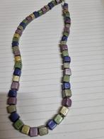 halsketting blauw groen paars geel steentjes, Ophalen of Verzenden, 'T Olde Gre-j, Info@toldegrej.nl, Endepoelstraat 20f Didam