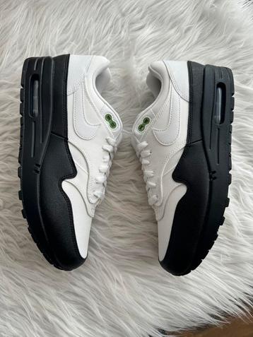 Nike Air Max 1 zwart wit groen  eu 42.5 nieuw Airmax one beschikbaar voor biedingen