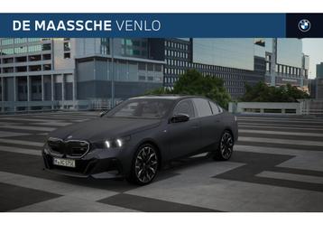 BMW i5 M60 xDrive High Executive / Panoramadak / Trekhaak /  beschikbaar voor biedingen