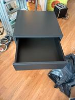 IKEA VIKHAMMER Nachtkastje - Zwart, Huis en Inrichting, Slaapkamer | Nachtkastjes, Ophalen, Minder dan 45 cm, 55 tot 70 cm, Zo goed als nieuw