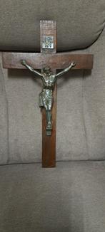 te koop dikke houten jezus kruis 50 cm lang en 30 cm breed, Ophalen of Verzenden, Nieuw, Mens