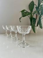 4 vintage champagnecoupe kristal. Pompadour.Cristal d’arques, Ophalen of Verzenden, Zo goed als nieuw, Overige typen