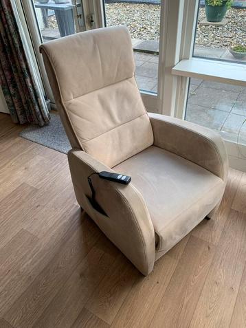 Elektrische Sta-op Stoel - Perfecte Staat! beschikbaar voor biedingen