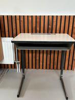 Leuk retro schrijf / bureau / tafeltje, Ophalen, Gebruikt, Tafel(s)