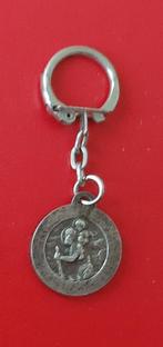 Sleutelhanger Heilige Christoffel en Lieve Vrouw van Lourdes, Antiek en Kunst, Antiek | Religie, Ophalen