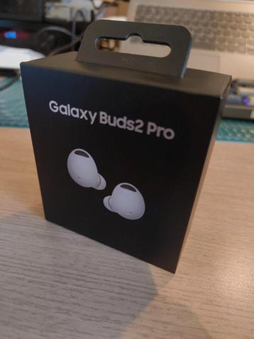 Galaxy Buds 2 Pro in verpakking beschikbaar voor biedingen