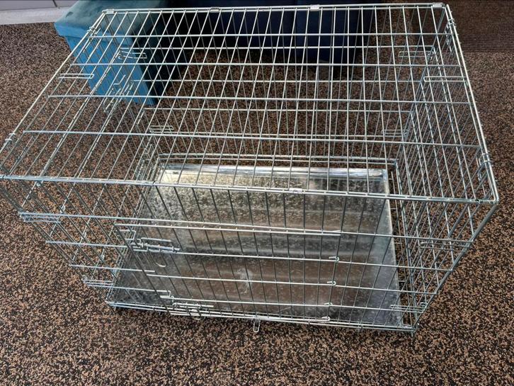 Honden bench, middel grote hond, Dieren en Toebehoren, Hondenbenches, Zo goed als nieuw, Ophalen