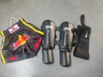 Kickbox broek, scheenbeschermers en maag-rug band, Ophalen, Gebruikt, Overige