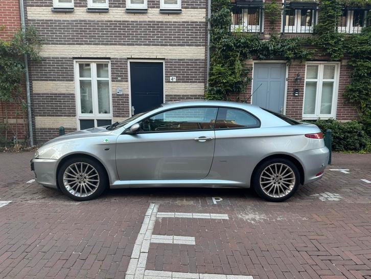 Alfa Romeo Alfa-romeo 2007 Grijs, Auto's, Alfa Romeo, Particulier, GT, ABS, Airbags, Airconditioning, Alarm, Bluetooth, Cruise Control