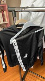 Trainingspak maat 146/156, Meisje, Sport- of Zwemkleding, Ophalen of Verzenden, Zo goed als nieuw