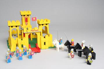 Lego 375 kasteel beschikbaar voor biedingen