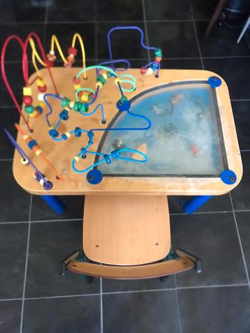 Kuling speel tafel beschikbaar voor biedingen