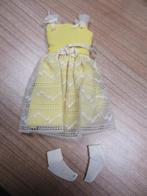 1964 BARBIE/SKIPPER FLOWER GIRL JURKJE/sokjes, Verzamelen, Verzenden, Gebruikt, Kleertjes