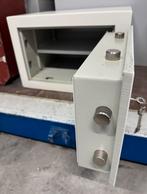 zware lips privekluis / brandkast / meubelkluis, Huis en Inrichting, Ophalen, Zo goed als nieuw, Brandkast