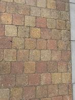 20m2 15x15 nette koppelstenen zelf uithalen en ophalen, Ophalen, Gebruikt, Klinkers, 10 m² of meer