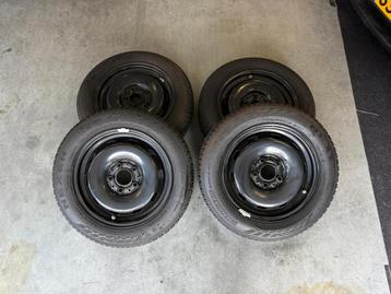 Mini Cooper f56 winterset 15 inch Nexen TPMS beschikbaar voor biedingen