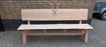 Douglas tuinbank met hertenkop en gewei  beschikbaar voor biedingen